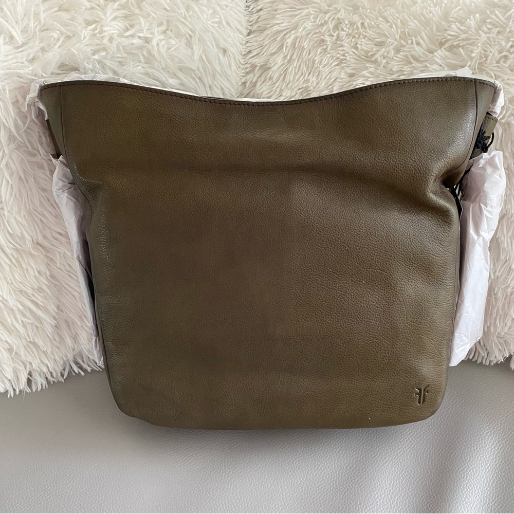 🌸New🌸Frye Soft Leather Hobo🌸Dustbag Included🌸